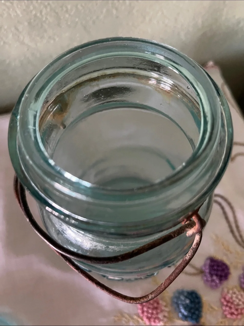 Vintage Atlas E-Z Seal Glass Jar – Light Blue Aqua Glass with Wire Bail